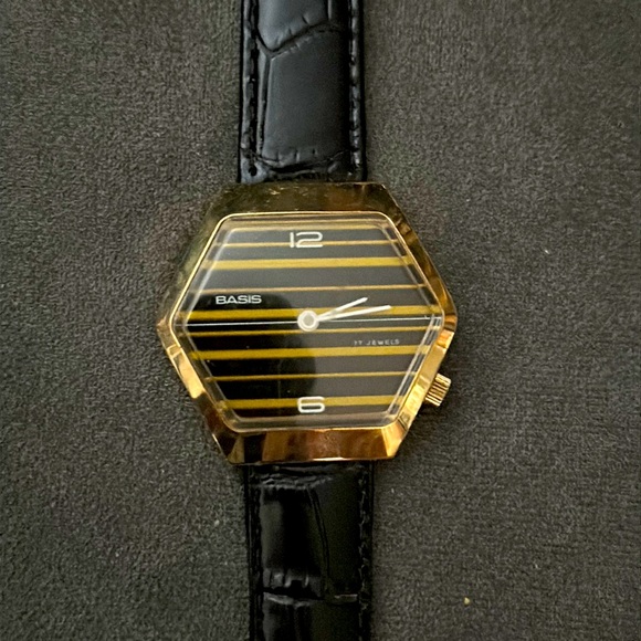 Basis Swiss Watch Vintage Great Working Condition - Picture 1 of 8